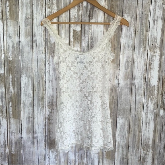 Soft Surroundings Tops - Soft Surroundings Lace Stretch Tank
